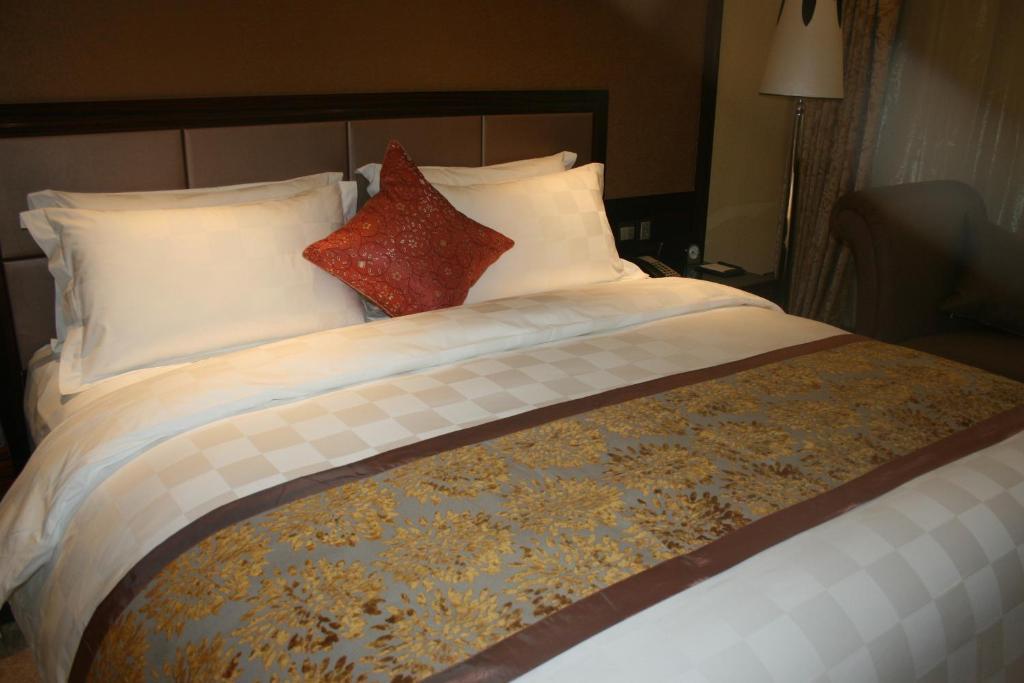 Zhengzhou Jianguo Hotel Номер фото