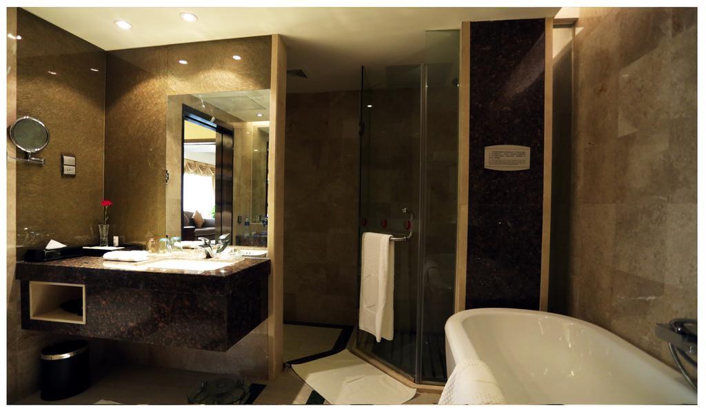 Zhengzhou Jianguo Hotel Экстерьер фото